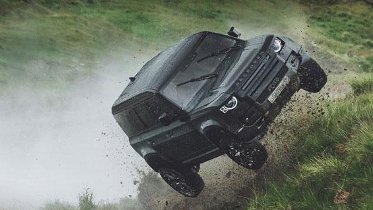 Defender’ı Bond için hazırladılar