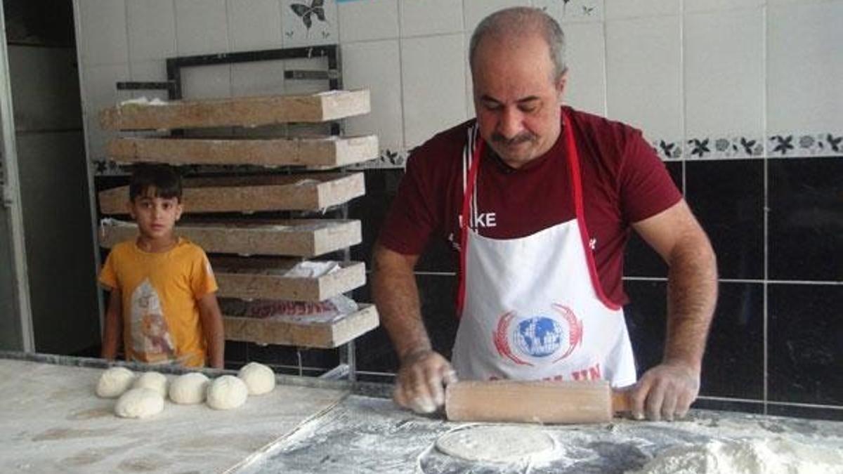 Halil Sezai'den Şanlıurfalı fırıncıya 'hakaret' davası!