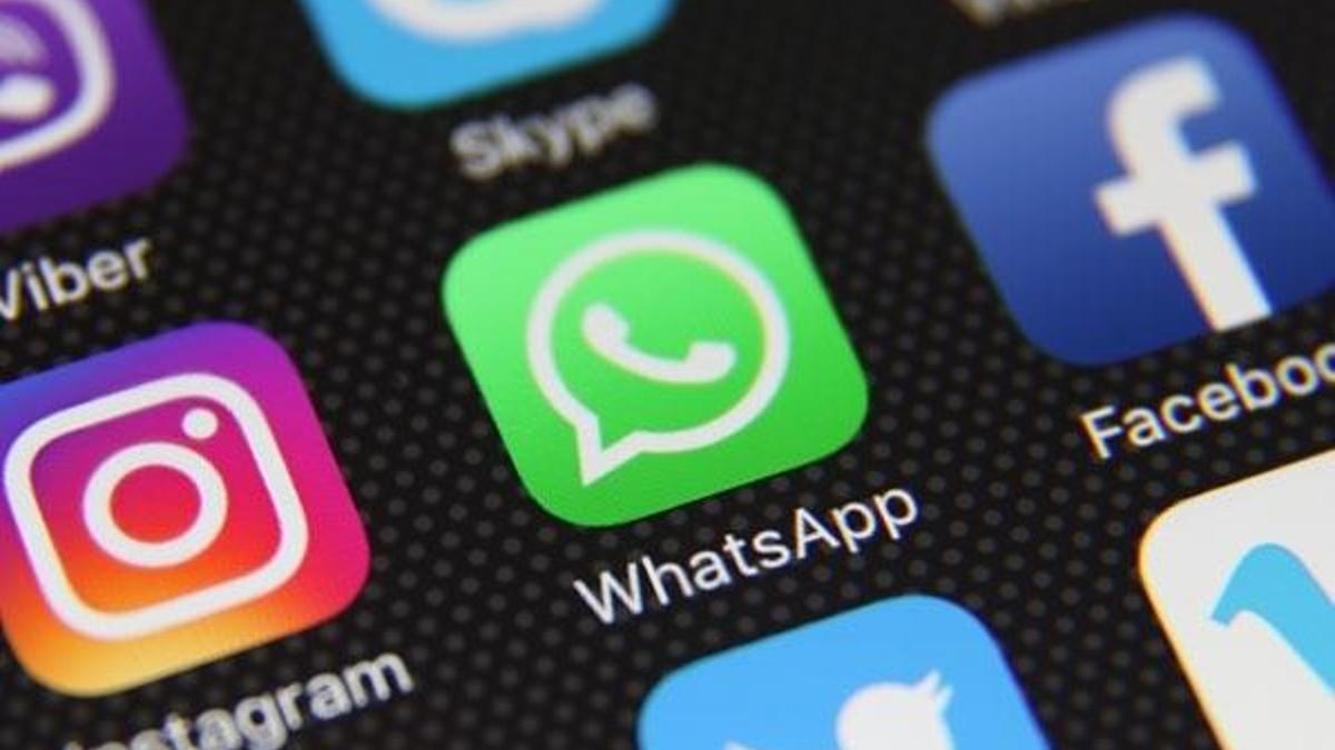 Instagram, Facebook ve WhatsApp çöktü! İşte sebebi... Büyük zarar etti