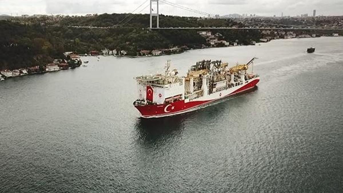 Yavuz sondaj gemisi Karadeniz'e açıldı