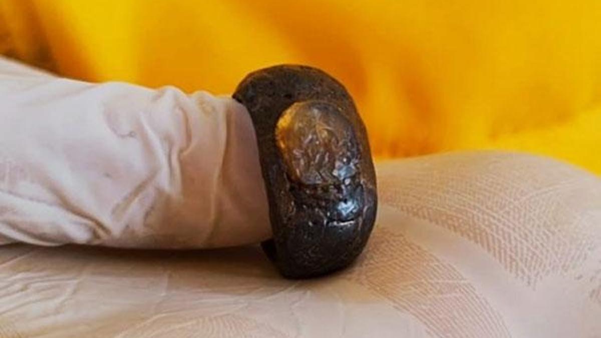 Karabük'te mezarın içinden çıktı! İlginç yüzük: Çobanların tanrısı...