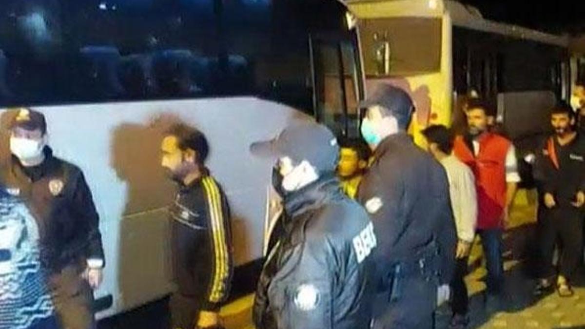 İstanbul'da kağıt toplayıcılarına operasyon: 109 kişi yakalandı