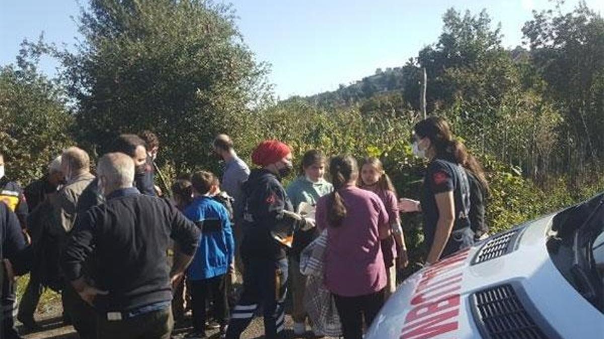 Öğrenci servisi kaza yaptı! Yaralılar var
