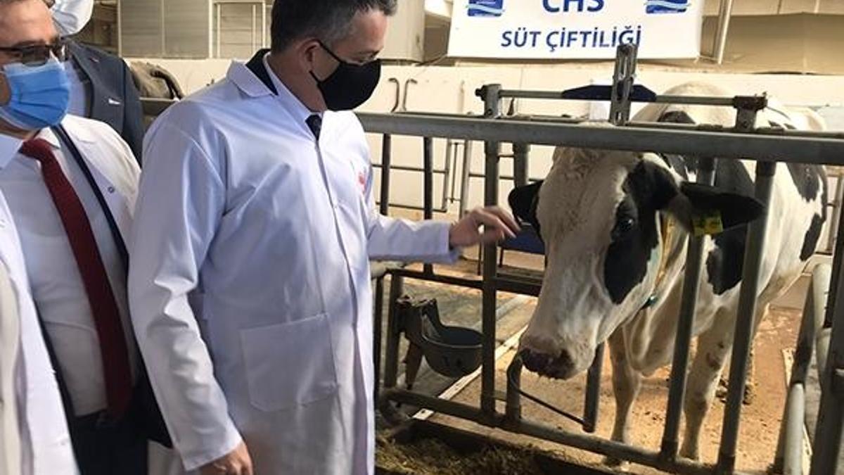 Bakan Pakdemirli, 'Elektronik Hayvan Takip Sistemi'ni tanıttı
