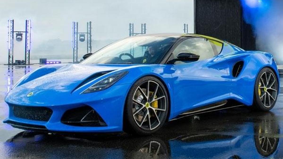 400 beygirlik Lotus Elmira’lar yola çıkıyor