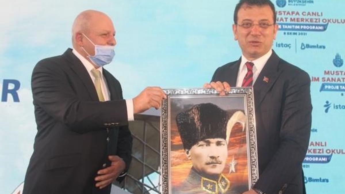İmamoğlu, 'Mustafa Canlı Bilim Sanat Merkezi' projesini tanıttı
