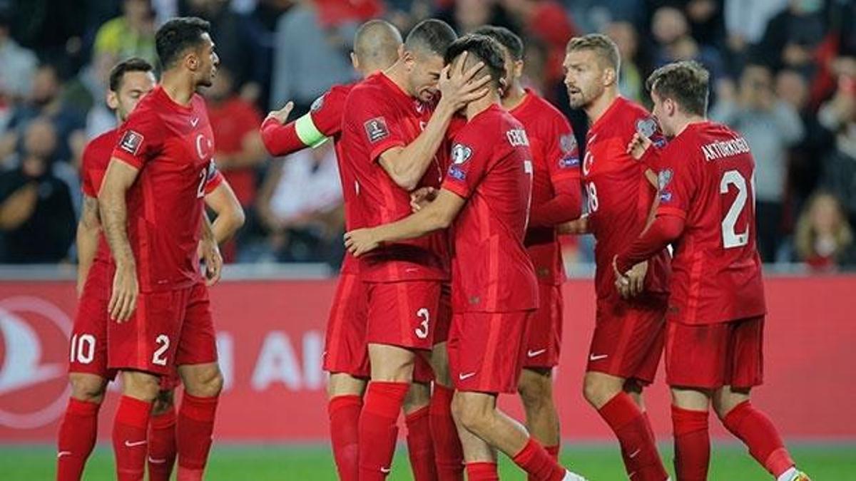 Türkiye-Norveç maçı sonrası işler karıştı! A Milli Takım gruptan nasıl çıkar?