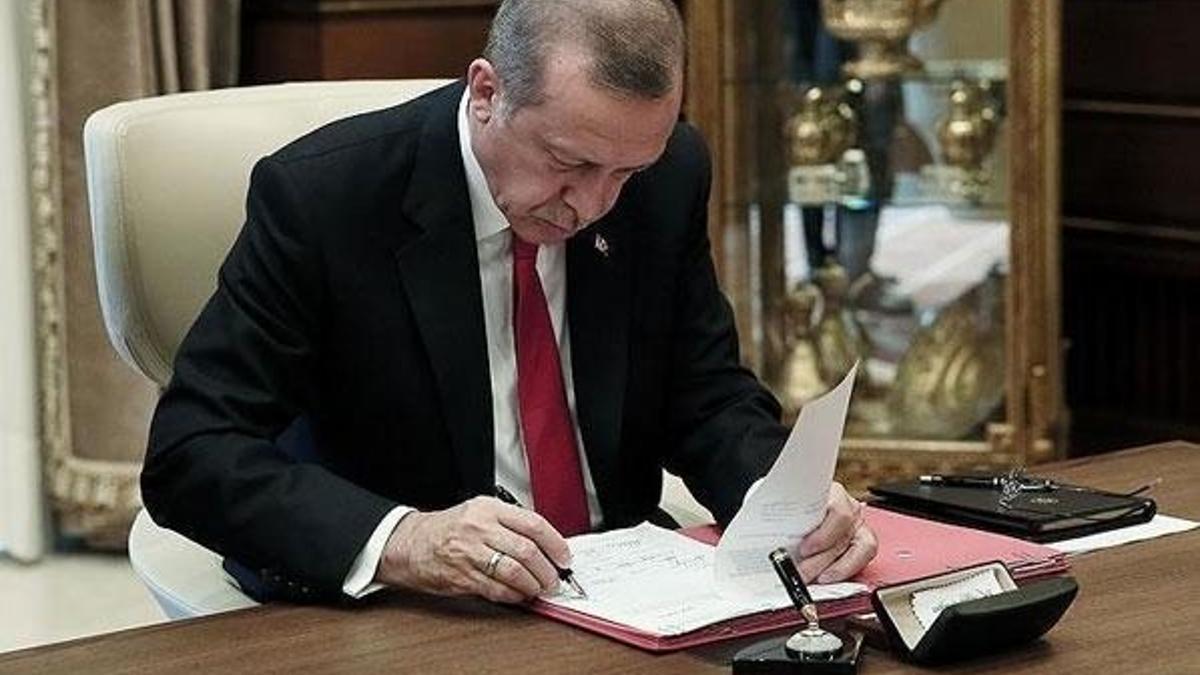 Cumhurbaşkanı Erdoğan imzaladı! O isim görevden alındı