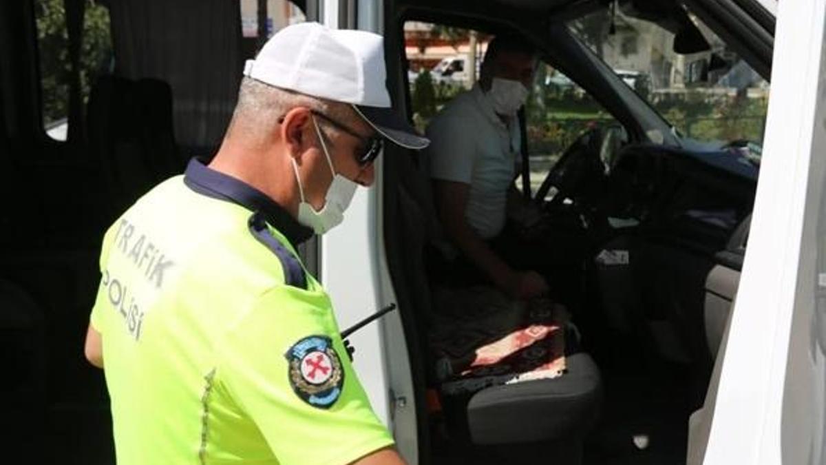 İçişleri Bakanlığı'ndan okul çevreleri ve servis araçlarına denetim!