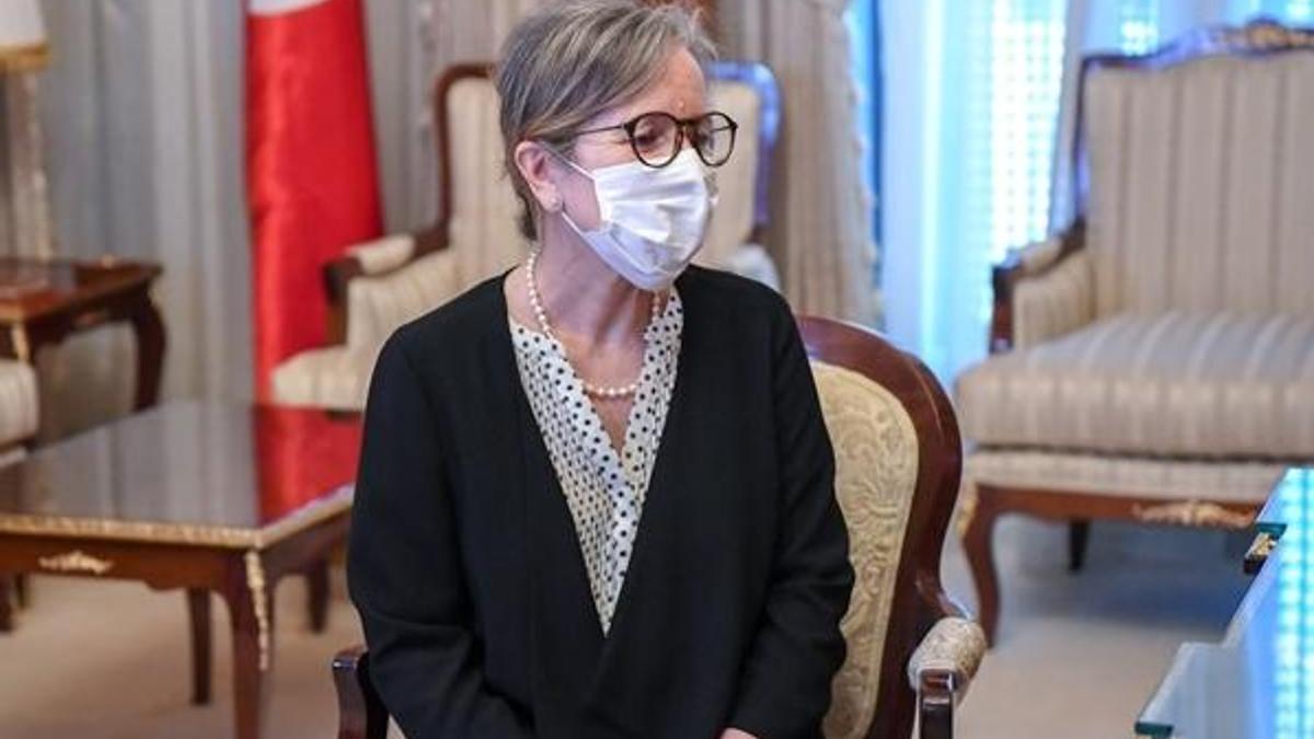 Tunus'ta yeni hükümet kuruldu! Bir ilk gerçekleşti