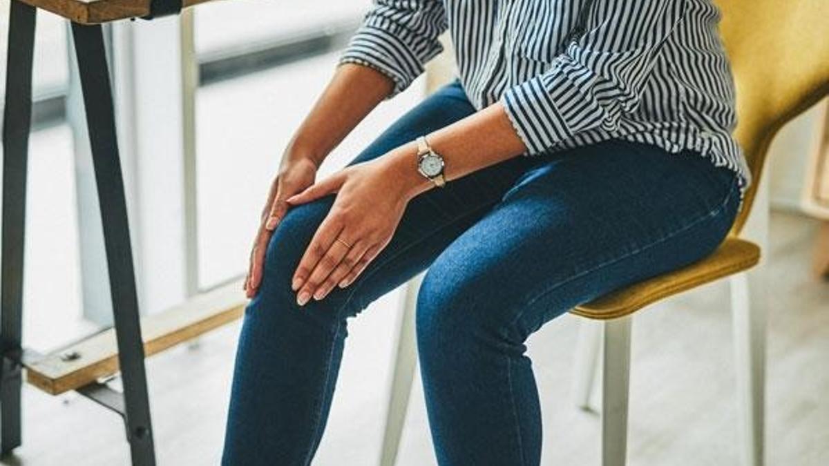 Eklemde ağrı ve şişlik artrit belirtisi olabilir
