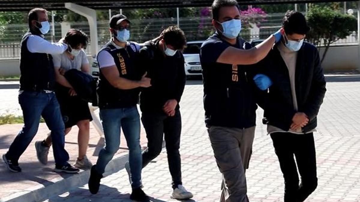 Jigolo sitesiyle büyük vurgun! Hepsi yakalandı