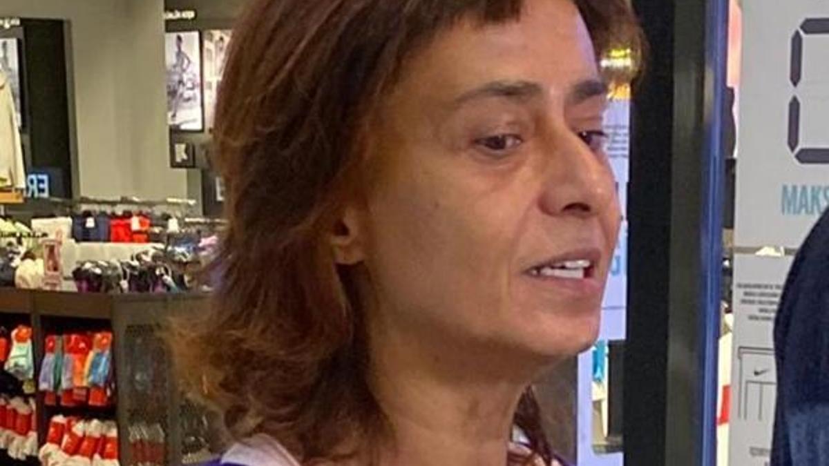Yıldız Tilbe hem aşısız hem maskesiz dolaşıyor!