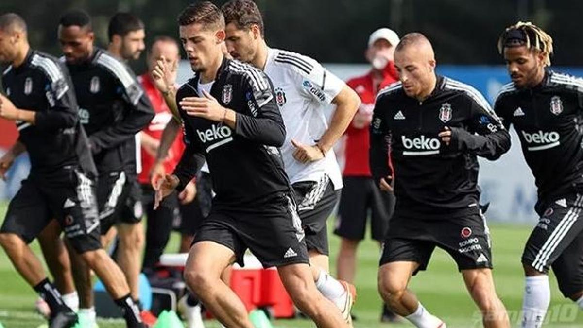 Başakşehir maçı öncesi Beşiktaş'ta 3 futbolcu yok