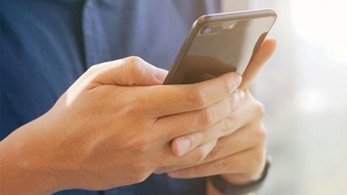 Fiyatlar 999 TL’den başlıyor! İkinci el cep telefonunda satış patlaması...
