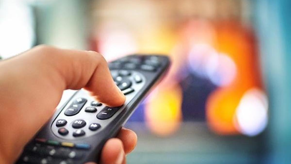 Diziyi baştan sona izleyene 63 bin TL! Sosyal medya bu iş ilanını konuşuyor
