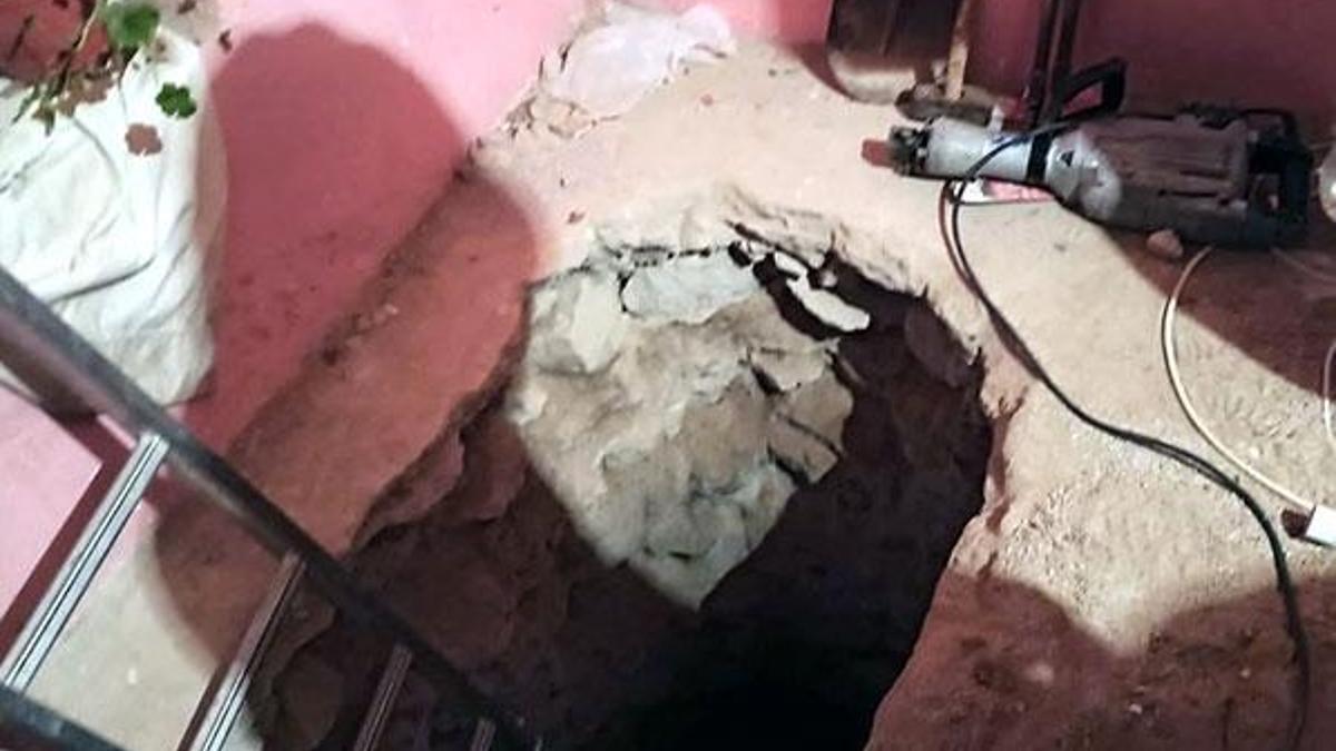 Evinde suçüstü yakalandı! Odanın içinde 9 metre derinliğinde...