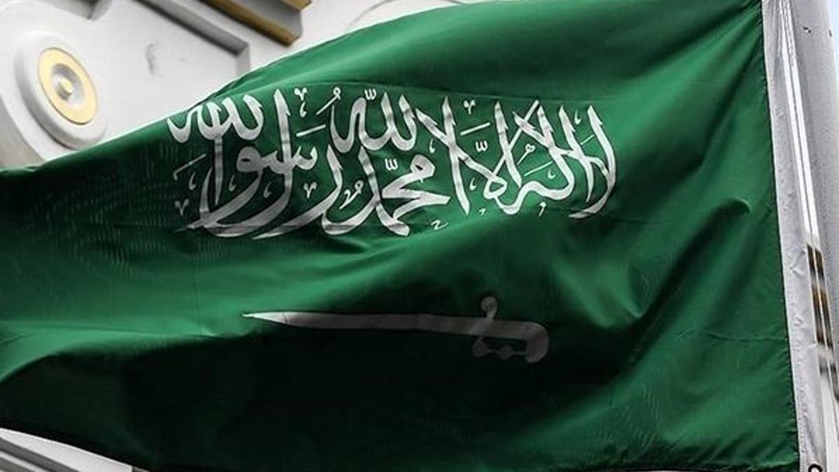 Suudi Arabistan, vatandaşlarına Lübnan'a gitmeme çağrısı