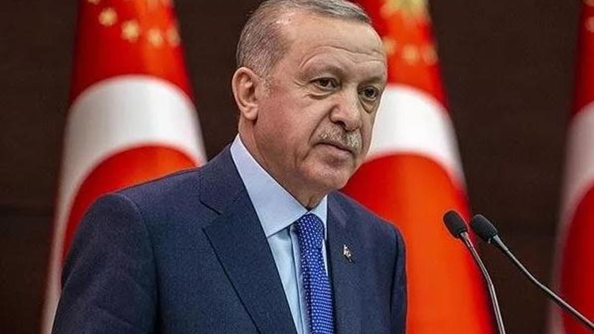 Cumhurbaşkanı Erdoğan, edebiyatçı Nuri Pakdil'i andı!