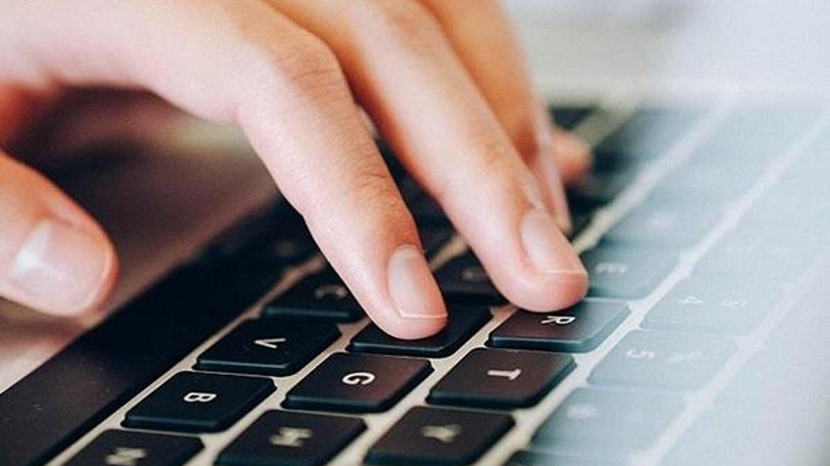Z kuşağı online mağazaları tercih ediyor