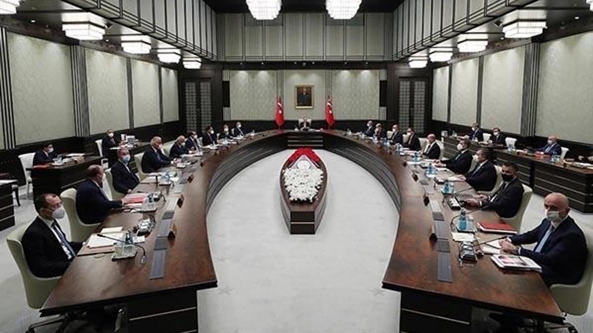 10 büyükelçi kim? Büyükelçilerin durumu ne olacak? 10 büyükelçi kabinenin gündeminde!