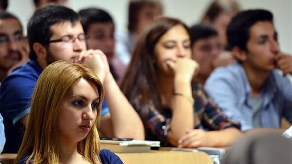 MEB 15 bin öğretmen alımında oluşan taban puanları açıkladı!