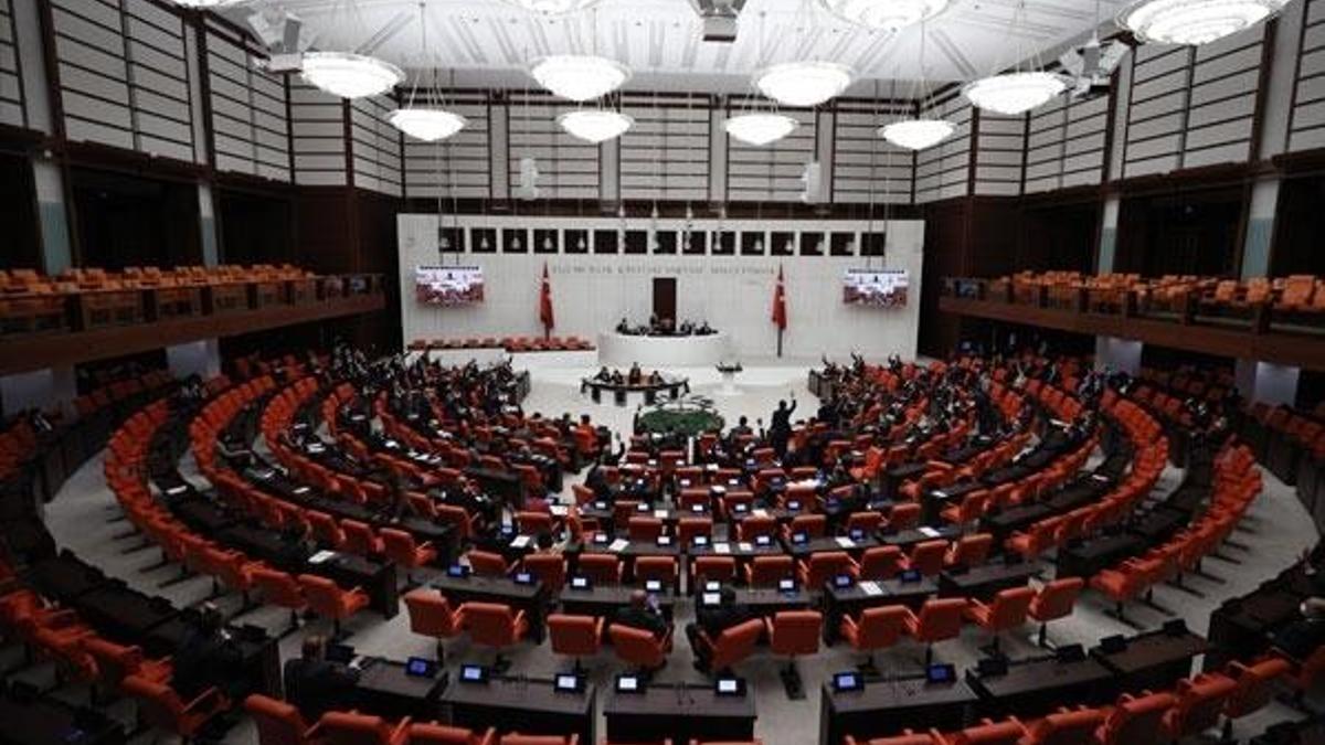 Irak ve Suriye Tezkeresi Resmi Gazete'de yayımlandı