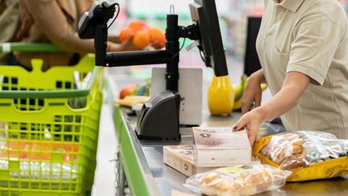 Zincir marketlerden flaş fahiş fiyat açıklaması!
