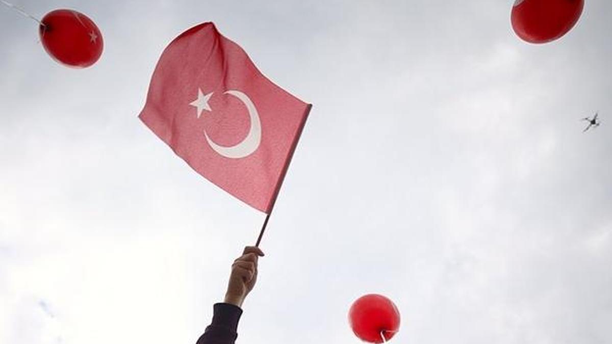 Cumhuriyet Bayramı kutlama mesajları ile Atatürk'ün Cumhuriyet ile ilgili sözleri burada! Kısa, resimli, anlamlı 29 Ekim Cumhuriyet Bayramı mesajları, 29 Ekim Atatürk sözleri