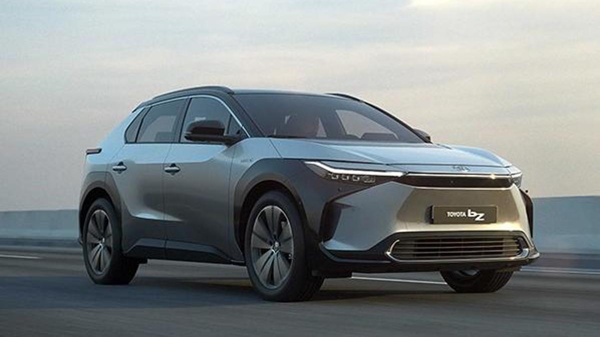 Toyota'dan 450 km menzilli elektrikli geliyor!