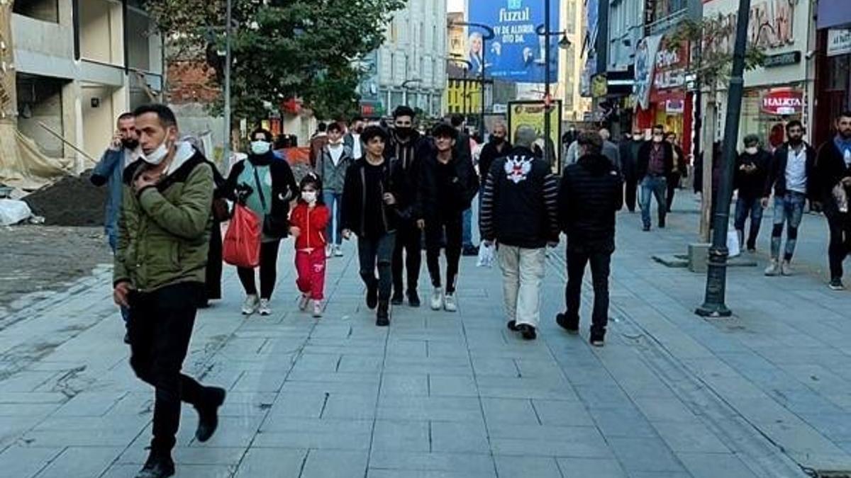 Vaka oranında ilk sırada! 'Kaç kişi maskesiz geziyor'