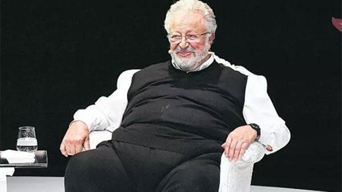 Metin Akpınar 30 yıl sonra yeniden sahnede!