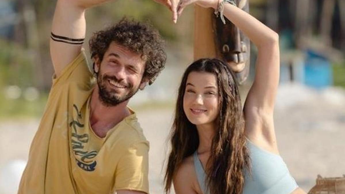 Yargı'nın Ceylin'i Pınar Deniz ve Yiğit Kirazcı'dan dudak dudağa poz!