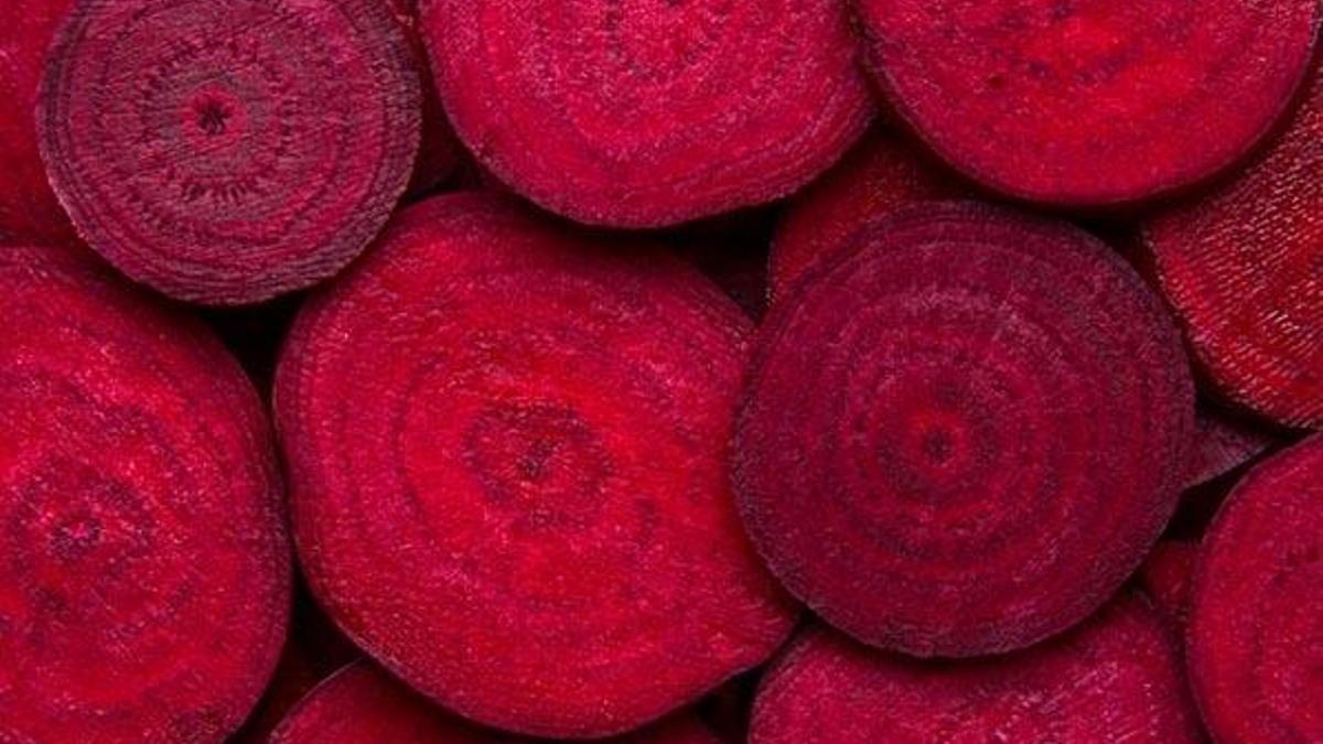 Koronavirüs’e kırmızı pancar, formda kalmak için yumurta!