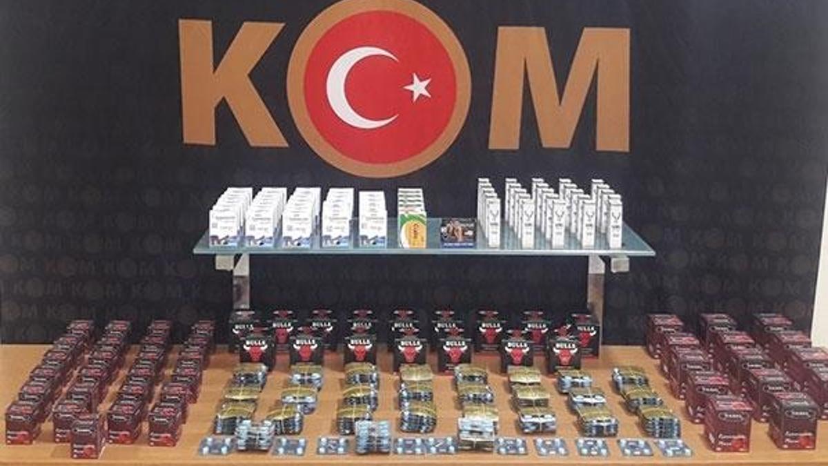 Manisa'da ele geçirildi! Hepsi cinsel içerikli; hap, jel, sprey, macun...