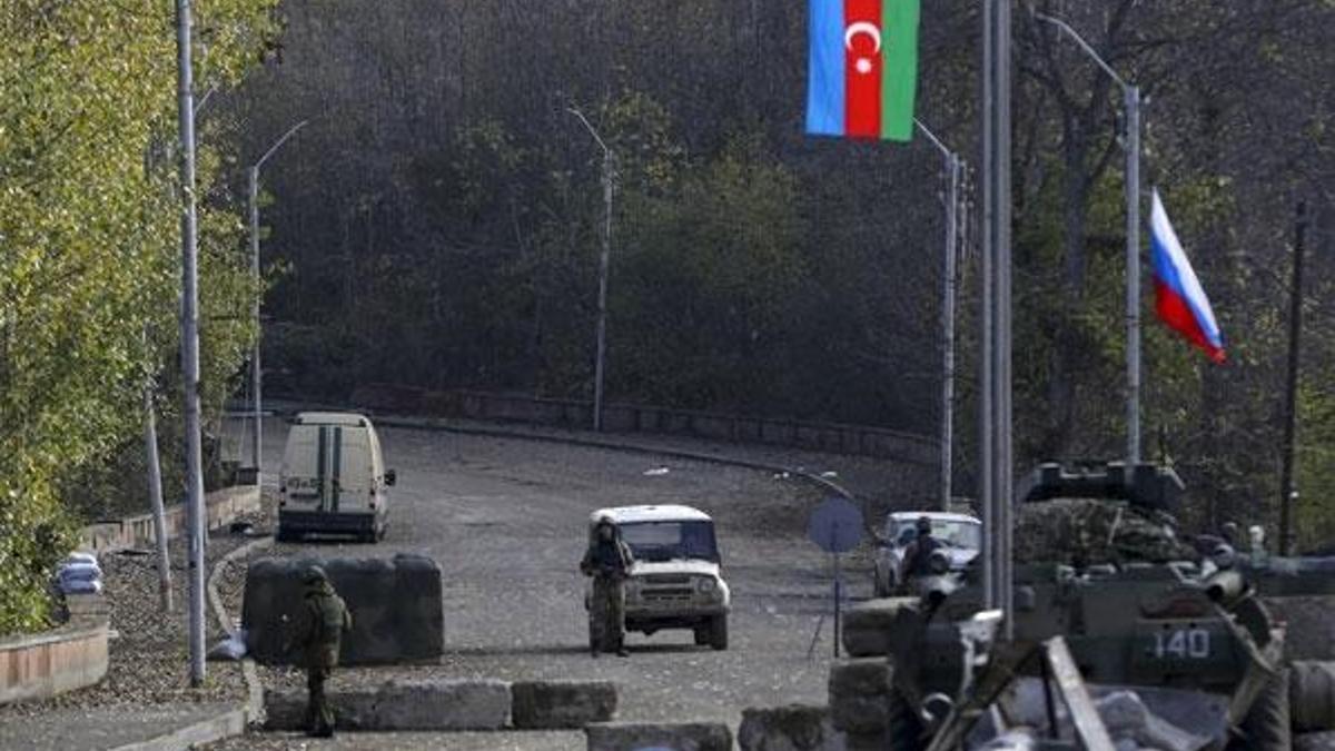 Karabağ'da Ermeni çetelere göz yuman Rus komutanlar görevden alındı