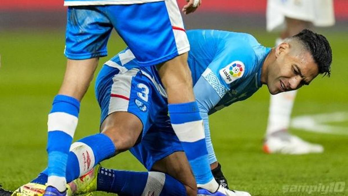 Falcao'dan kötü haber! Sakatlık peşini bırakmıyor! 4 hafta...