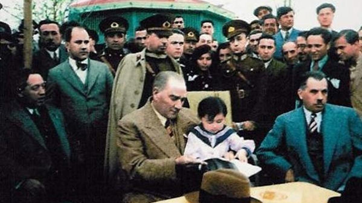 10 Kasım sözleri-mesajları! Anlamlı, duygusal 10 Kasım Atatürk’ü Anma Günü mesajları ve sözleri için farklı seçenekler…