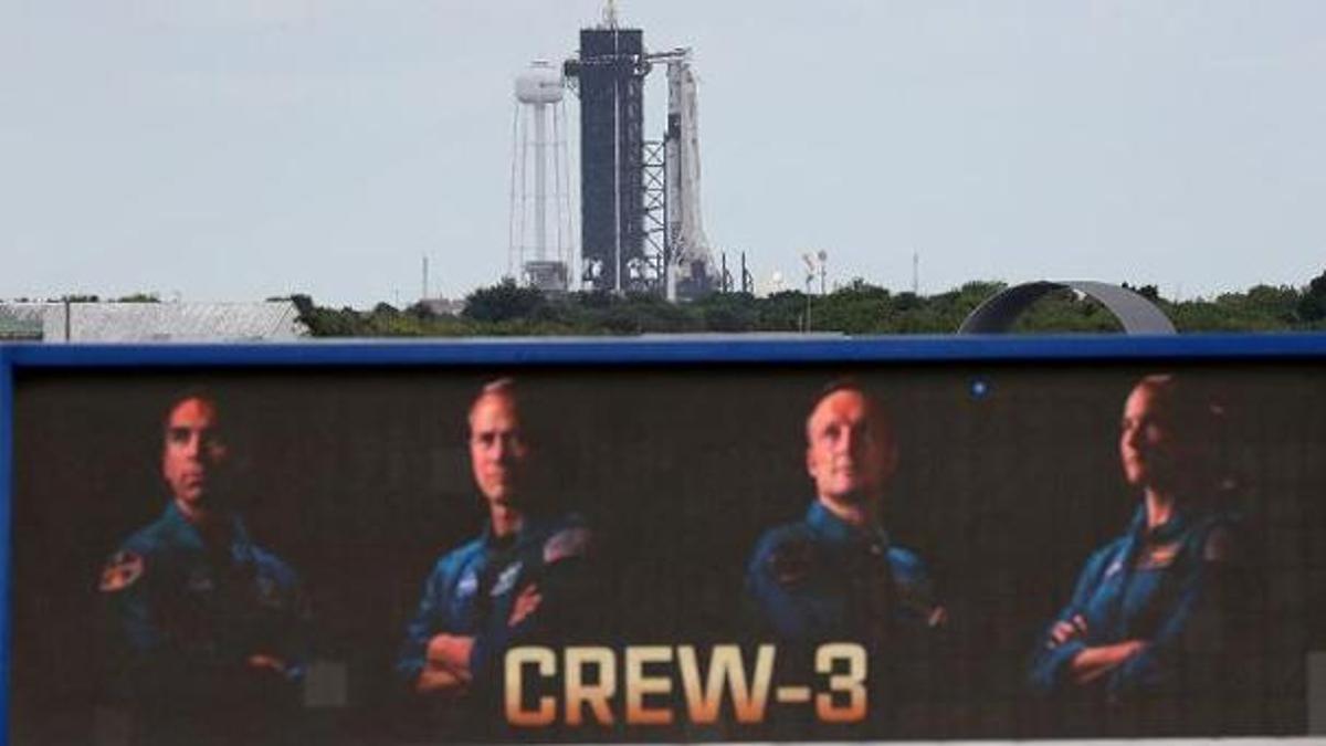 SpaceX uzaya 4 astronot gönderiyor
