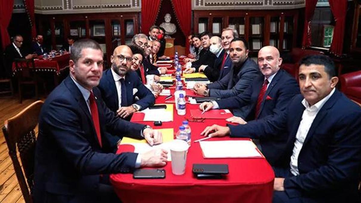 Galatasaray yönetiminde istifa şoku! Yerine atama yapıldı