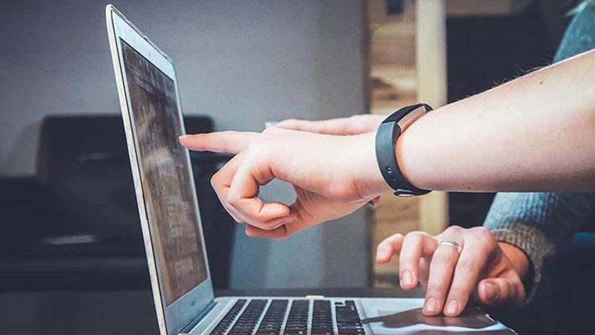 EBA seminer programı izle! Ara tatil seminer programı ve 15-19 Kasım öğretmen seminer programı için MEBBİS öğretmen girişi!