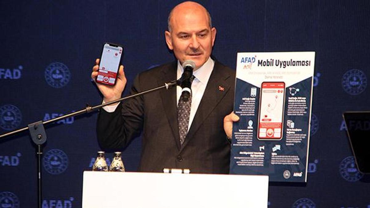 Bakan Soylu AFAD'ın mobil uygulamasını tanıttı