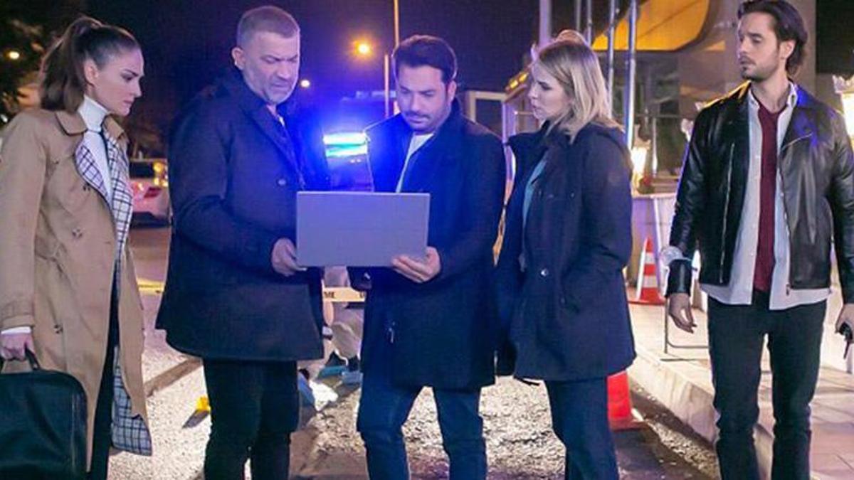 'Arka Sokaklar' zirvedeki yerini koruyor