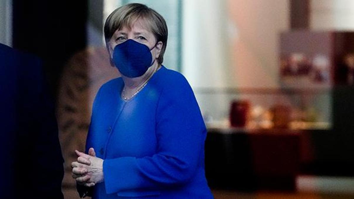 Almanya'da alarm verildi! Merkel uyardı: Önümüzde çok zor haftalar var