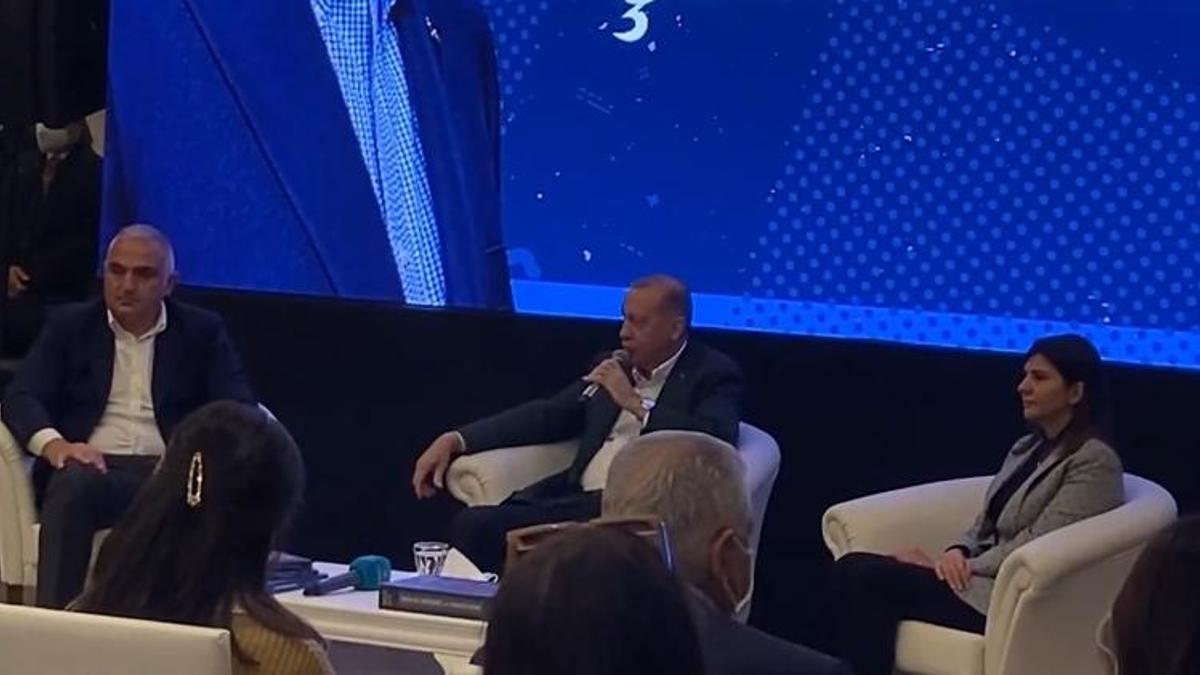 Cumhurbaşkanı Erdoğan'ı ağlatan belgesel: ‘Gözleri yaşlı izledim’
