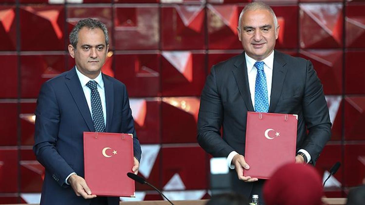 İki bakanlık arasında mesleki eğitim iş birliği protokolü imzalandı