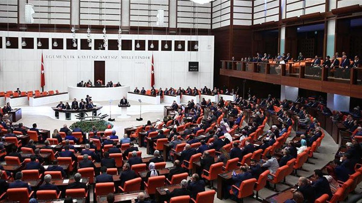 Emeklilikte Yaşa Takılanlar'da (EYT) son durum ne? EYT çıkacak mı? Bahçeli'nin EYT açıklaması ve EYT'de son gelişmeler!