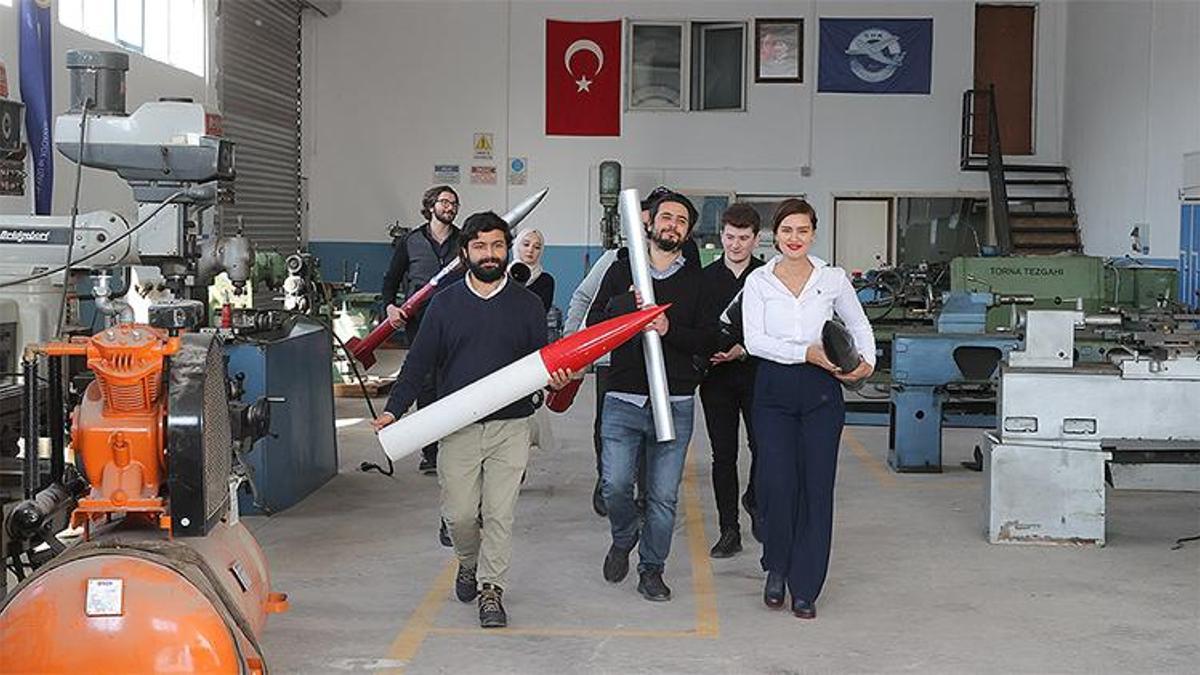 Türk takımı dünya ikincisi olmanın gururunu yaşıyor