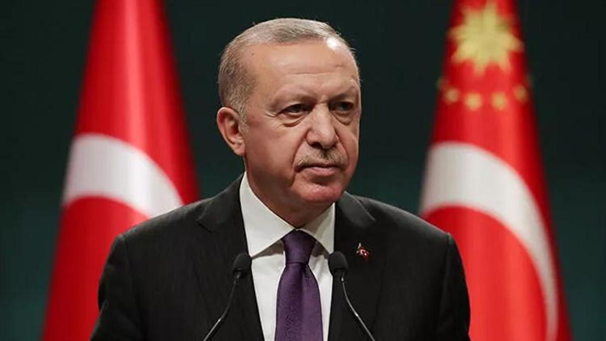 Cumhurbaşkanı Erdoğan'dan Sezai Karakoç için başsağlığı mesajı!