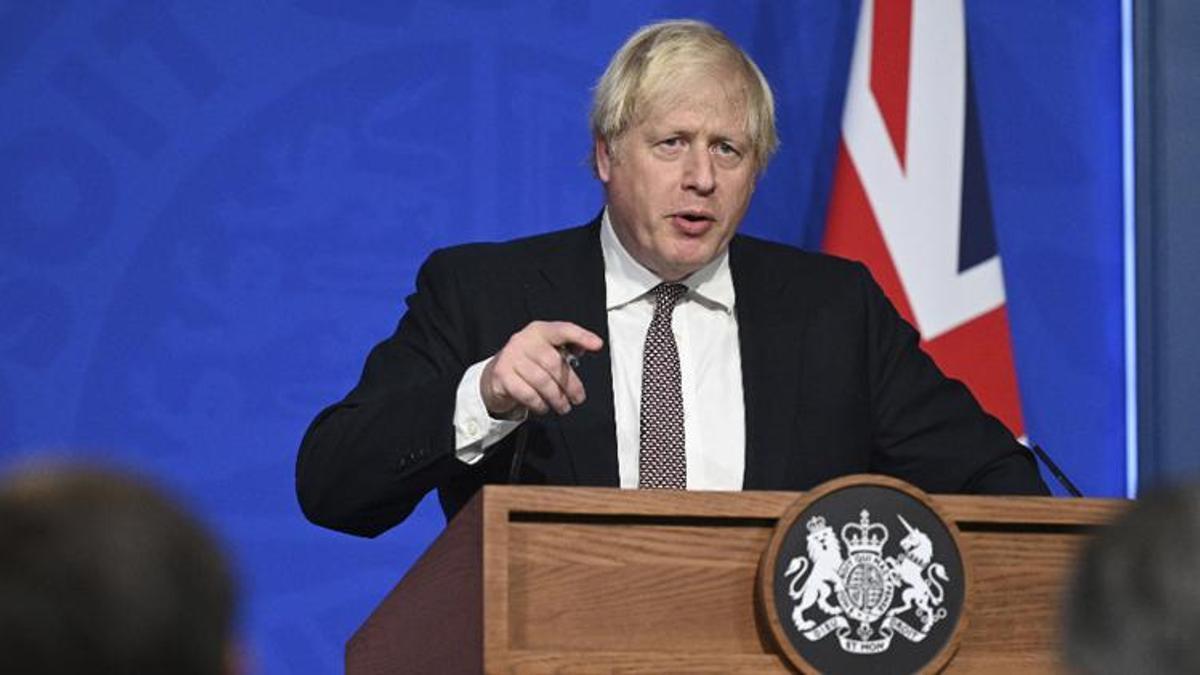 İngiltere Başbakanı Johnson açıkladı! Tepkilerin ardından yasaklanıyor!